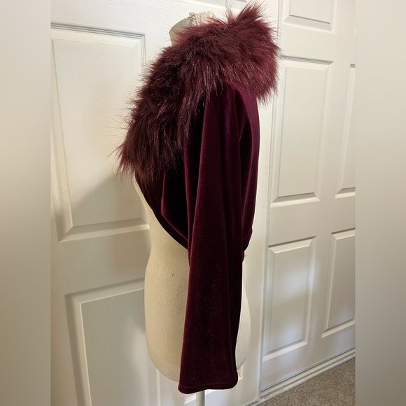 TAHARI Womens Burgundy Faux Fur Solid Long Sleeve Open
Cardigan Sweater Size XL - Picture 5 of 15